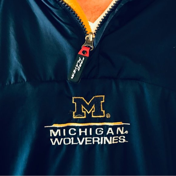 Reversible Michigan State Wolverines Fleece-lined or Nylon Bomber Windbreaker - Picture 3 of 13